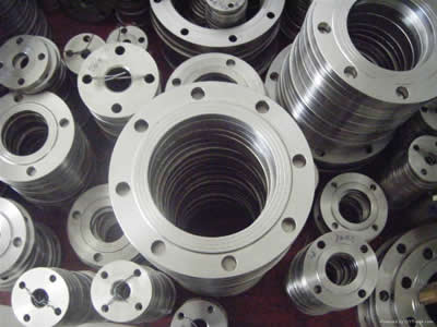 Flat welding flange